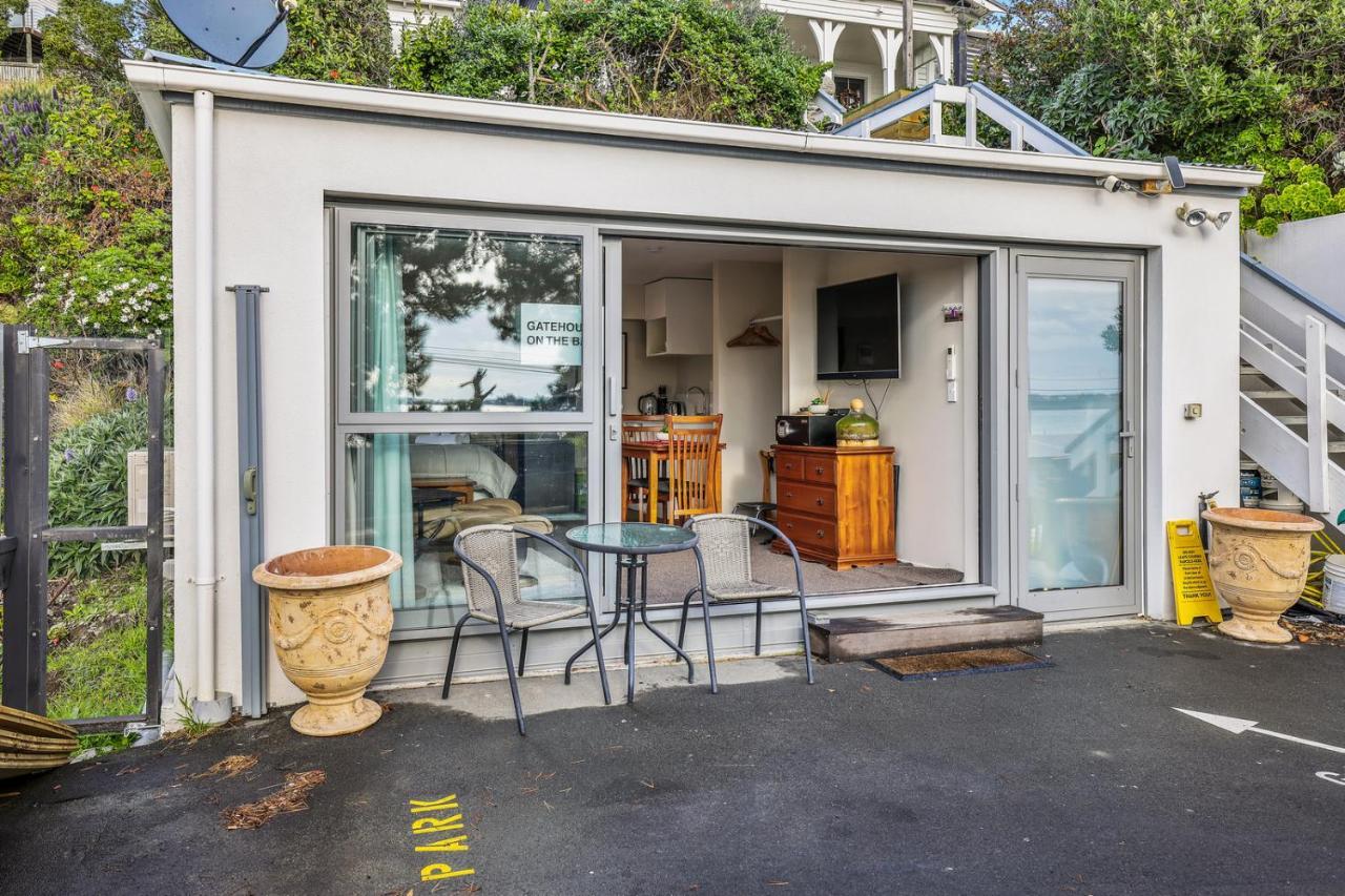 Gatehouse On The Bay - Christchurch Holiday Unit Екстер'єр фото